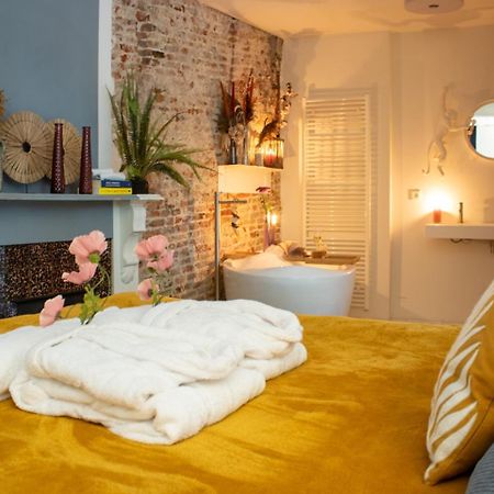 Georgia'S Bathhouse Lejlighed Breda Eksteriør billede